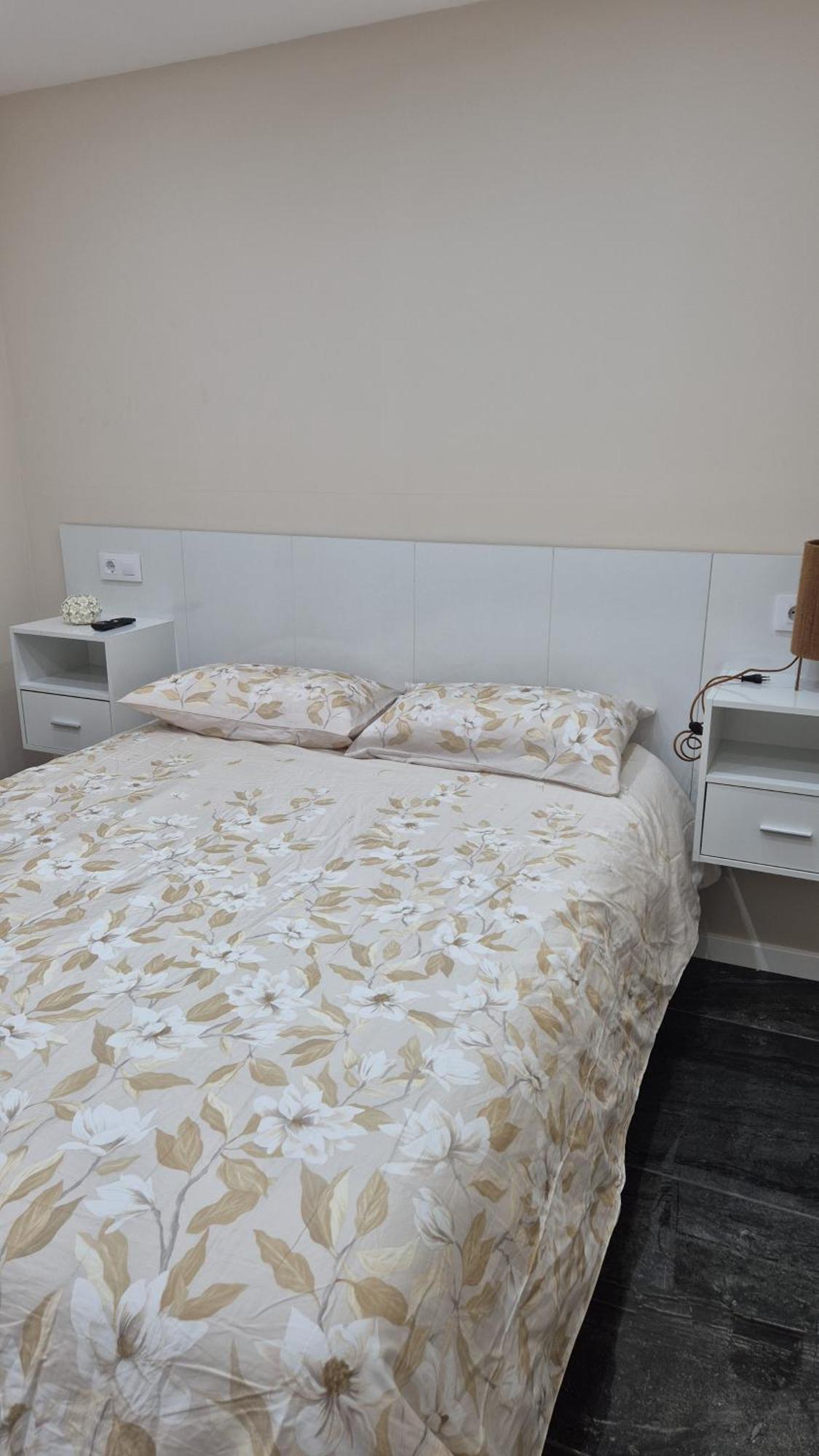 Apartamentos Puerto De Vigo Exterior photo
